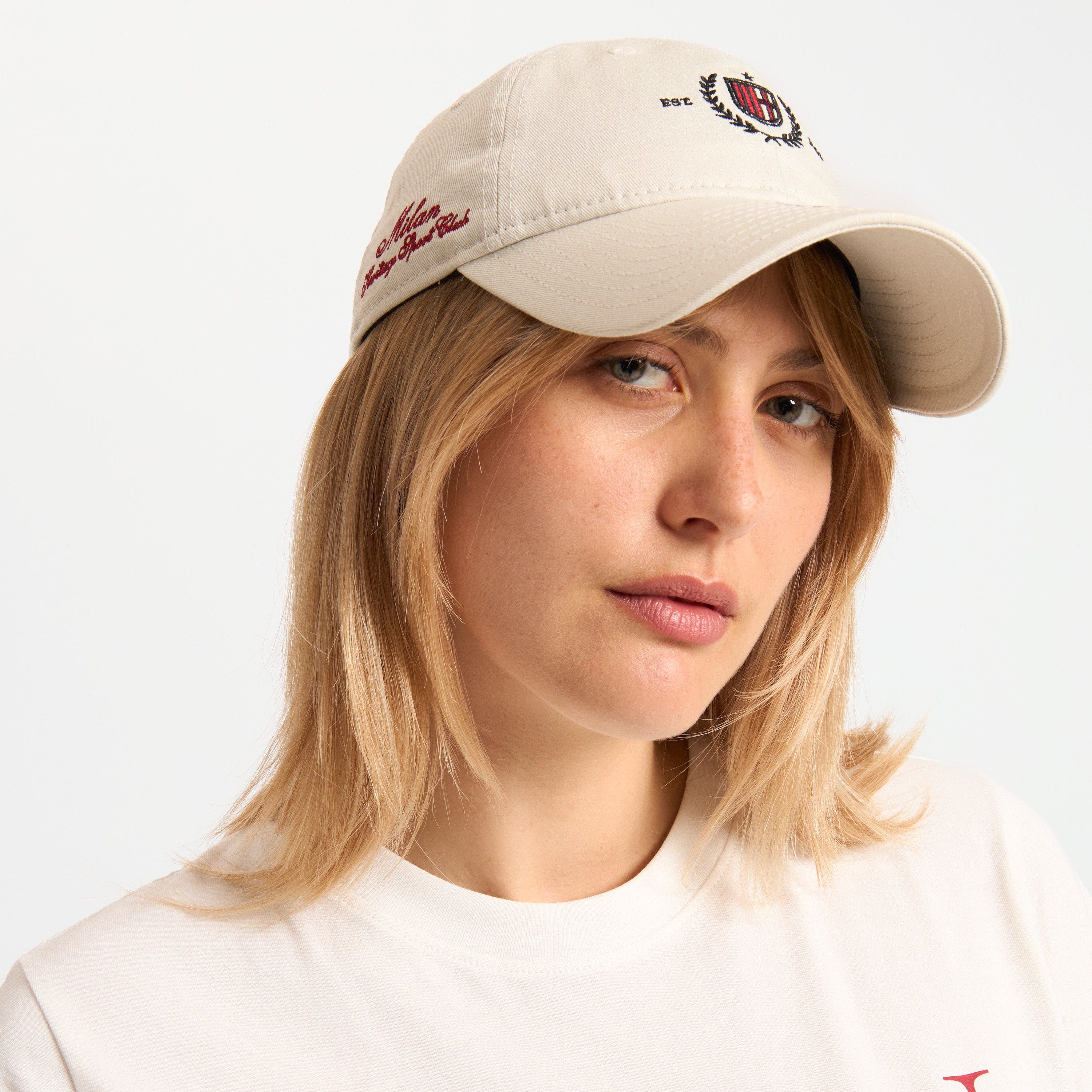 New Era 9Twenty X Milan cappello donna bianco ricamo logo
