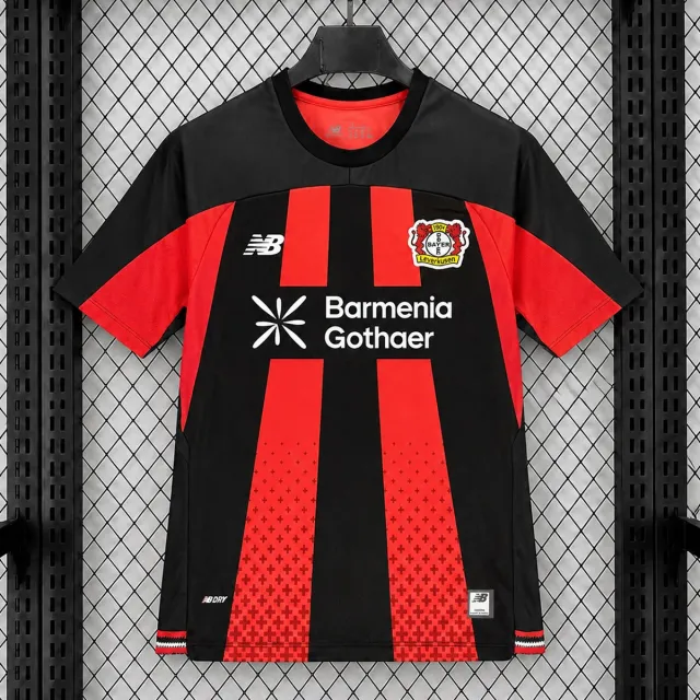Tifoso Store Leverkusen Home 2026/27 maglia rossonera bande