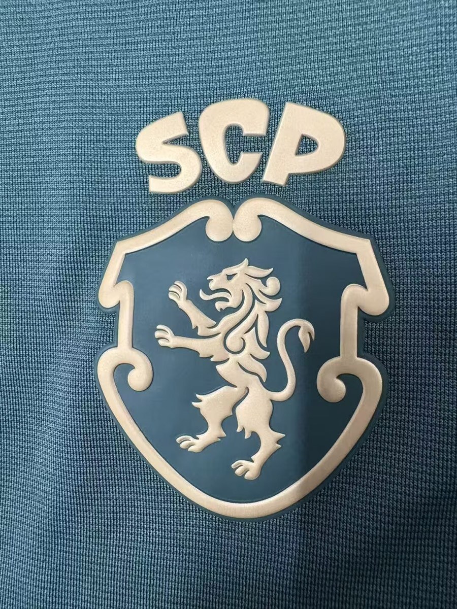 Sporting CP 120 Anni 2026/27 maglia verde petrolio