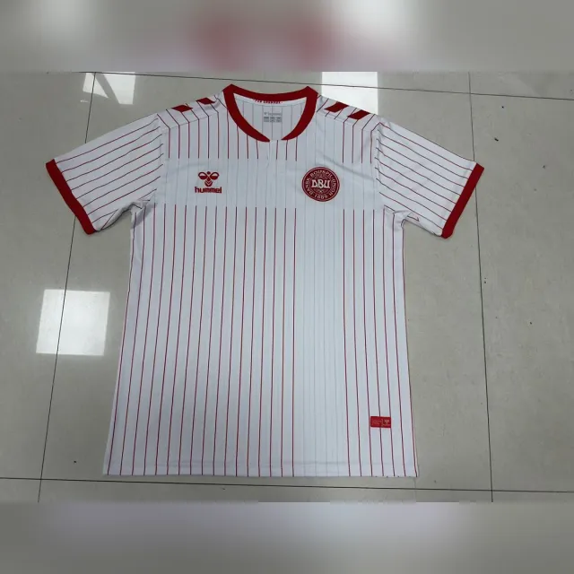 Tifoso Store Maglie da Calcio Danimarca 2026/27 maglia bianca