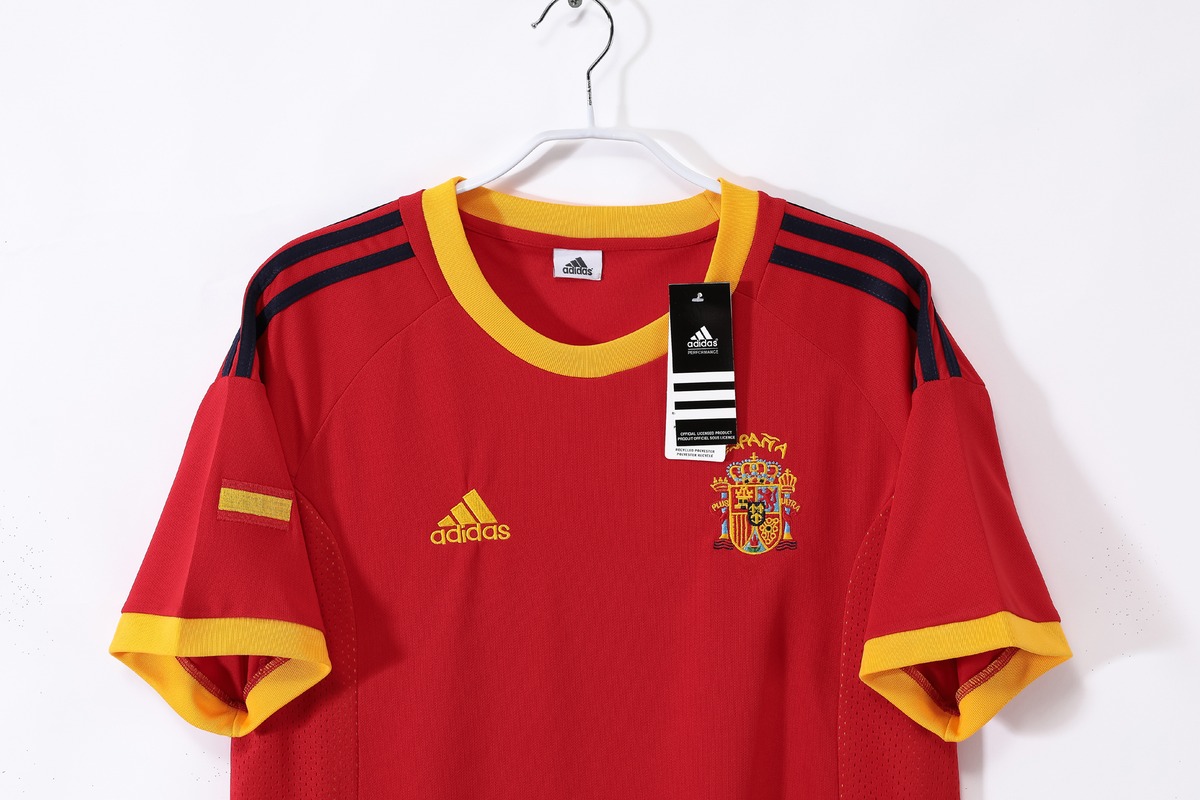 Tifoso Store Spagna 2002 maglia calcio rossa retro home