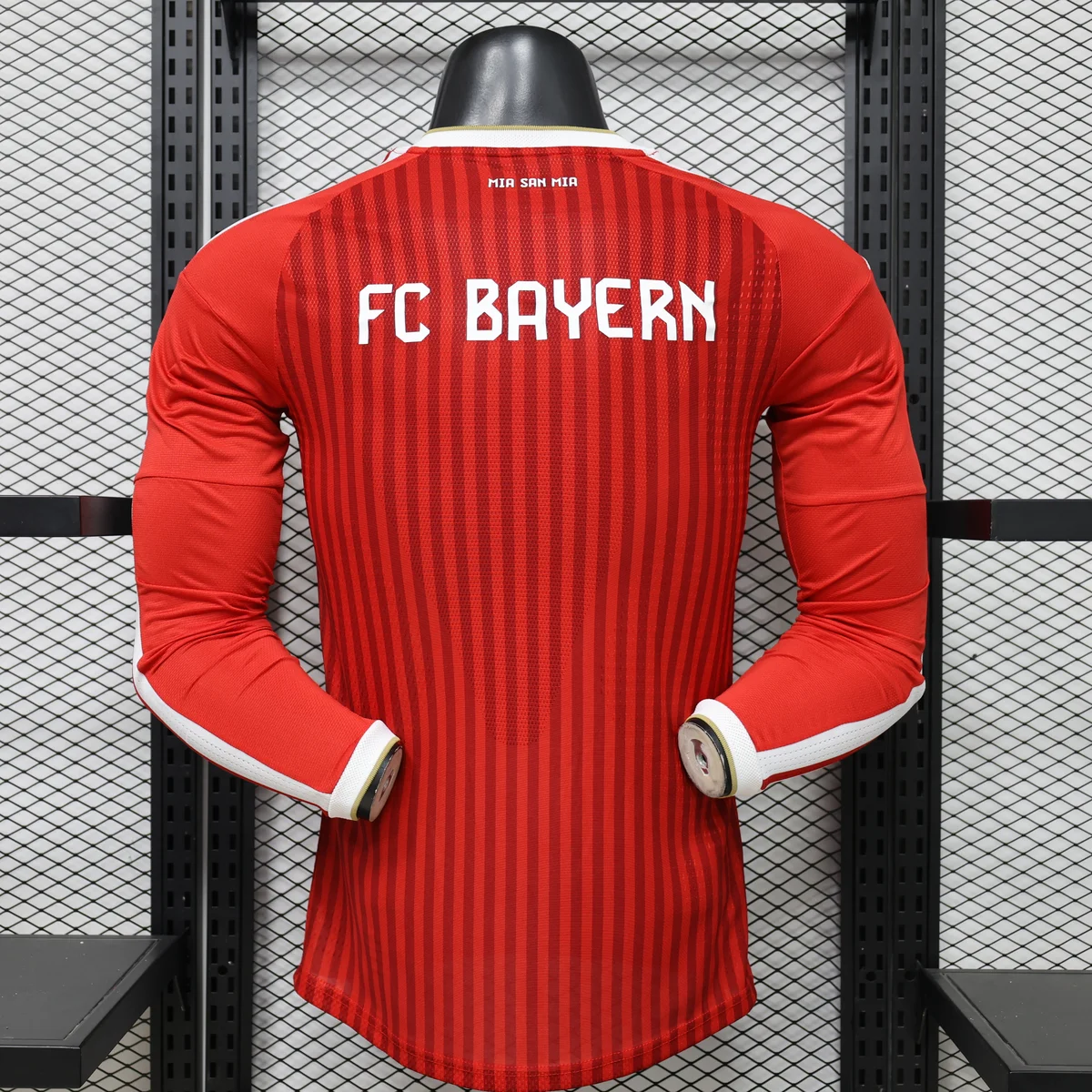 Tifoso Store Player Version Bayern Monaco maglia maniche lunghe 2026/27