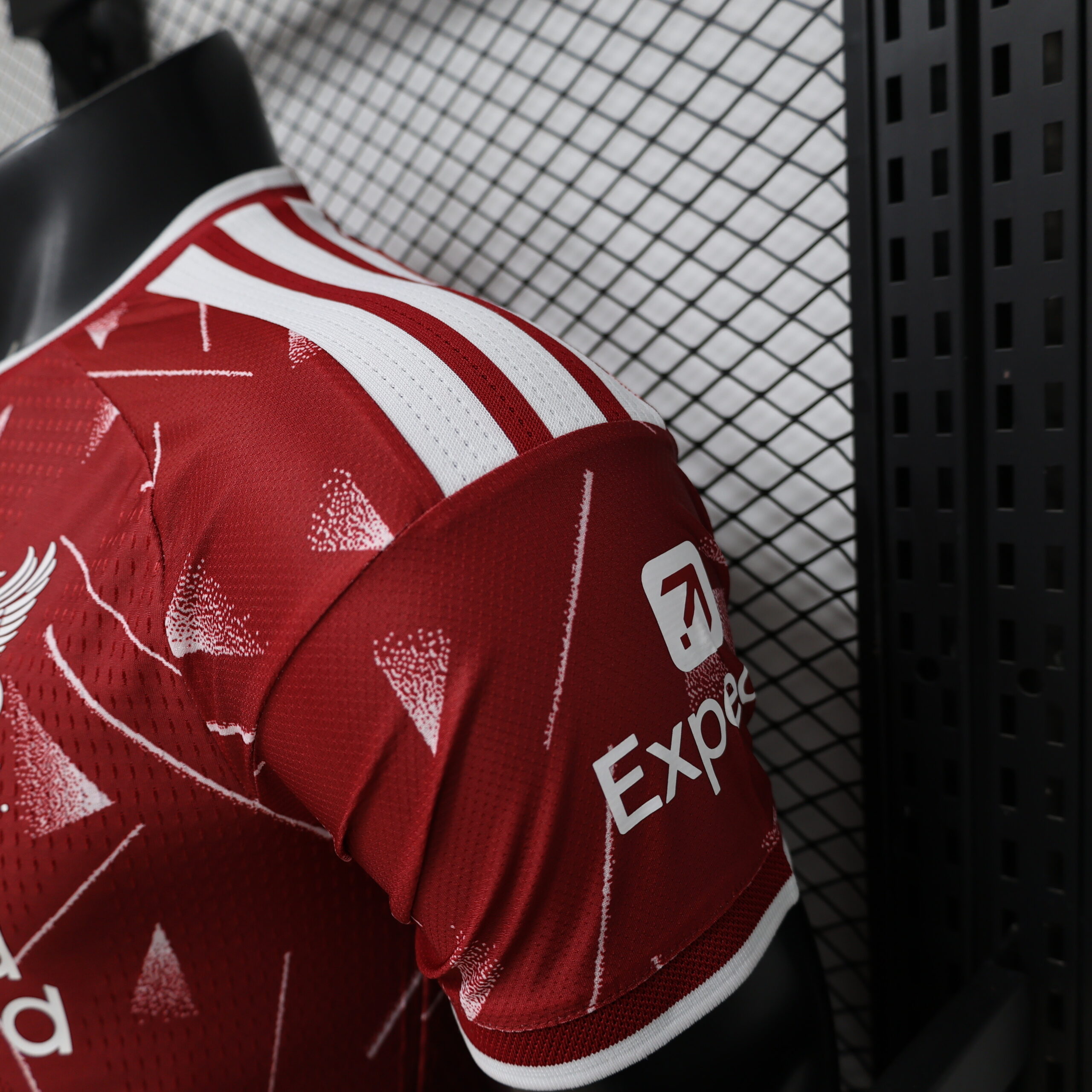 Tifoso Store Player Version Liverpool Maglia Giocatore Home 2026/27