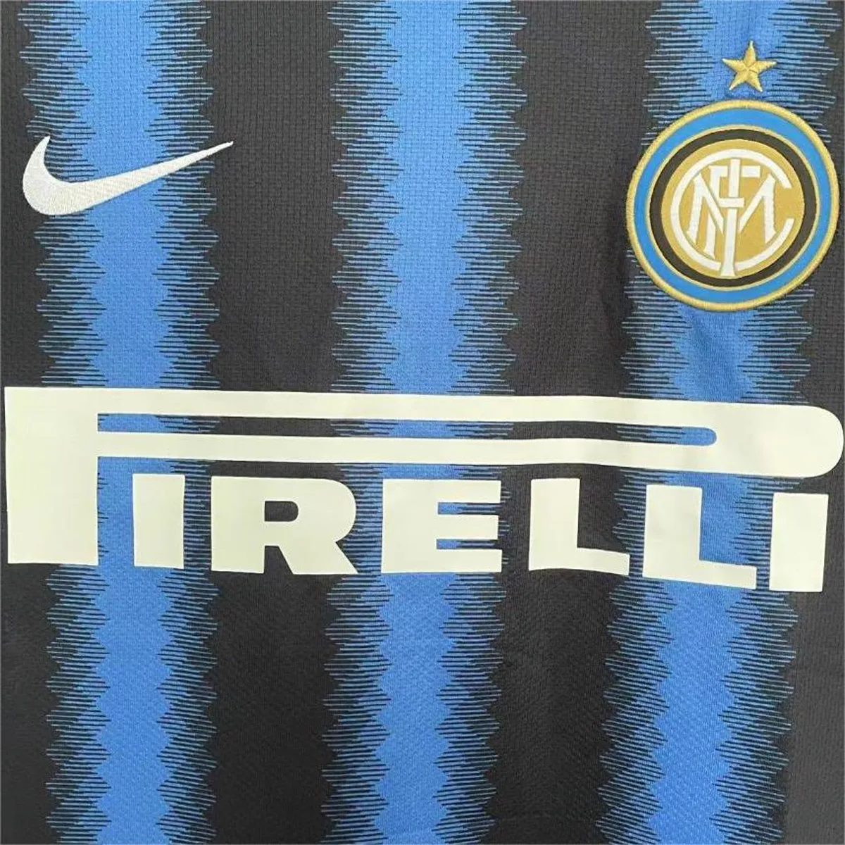 Inter Home 2010/11 Maglia Nerazzurra Pirelli
