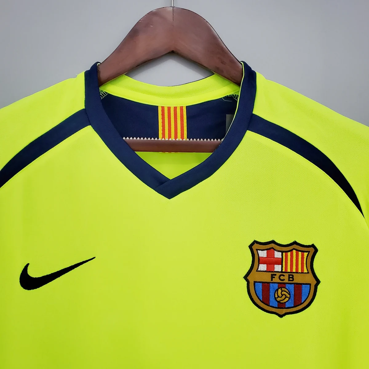 Tifoso Store Maglia Barcellona Away 2005/06 Retro gialla