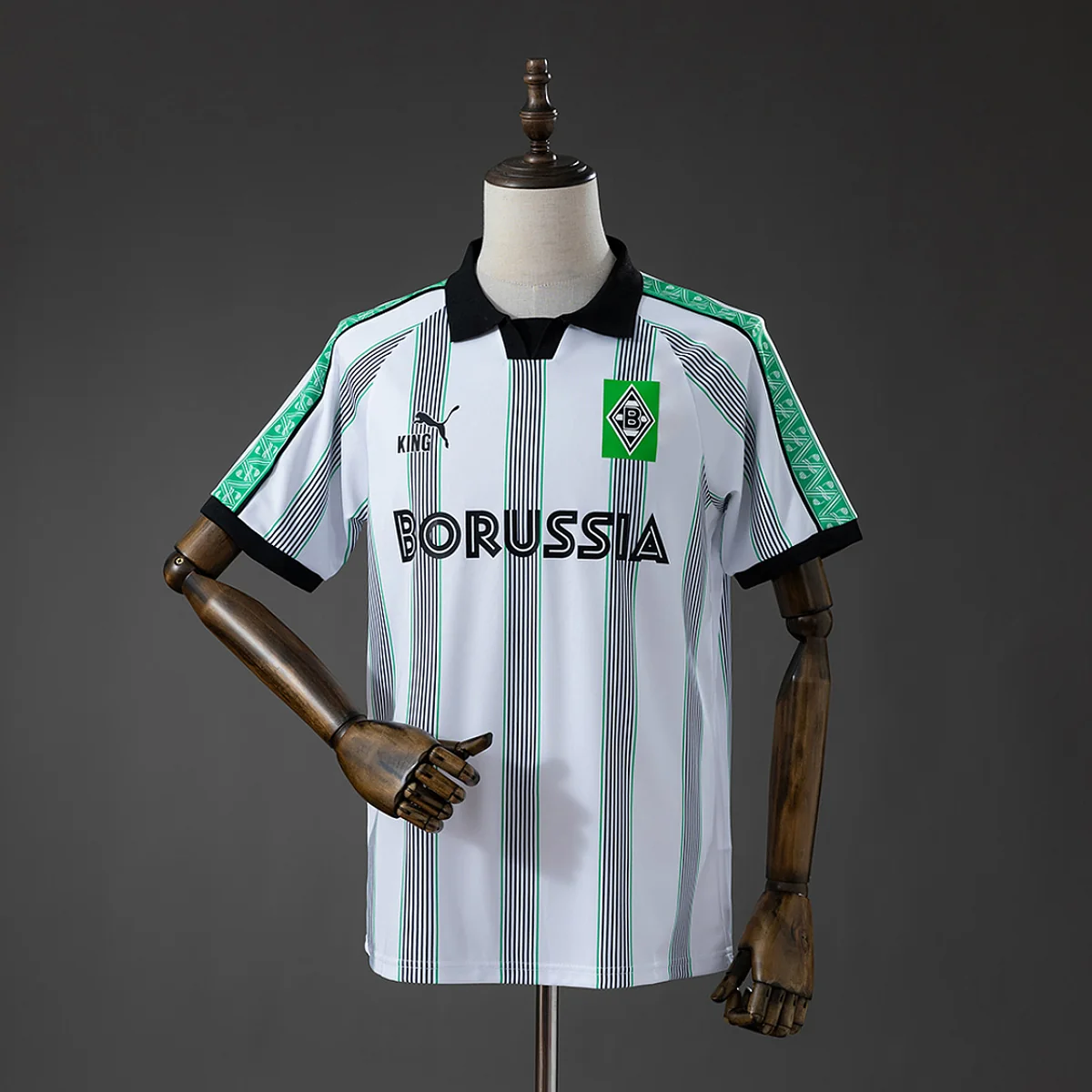 Tifoso Store Special Borussia Monchengladbach 2026/27 maglia righe bianche grigie