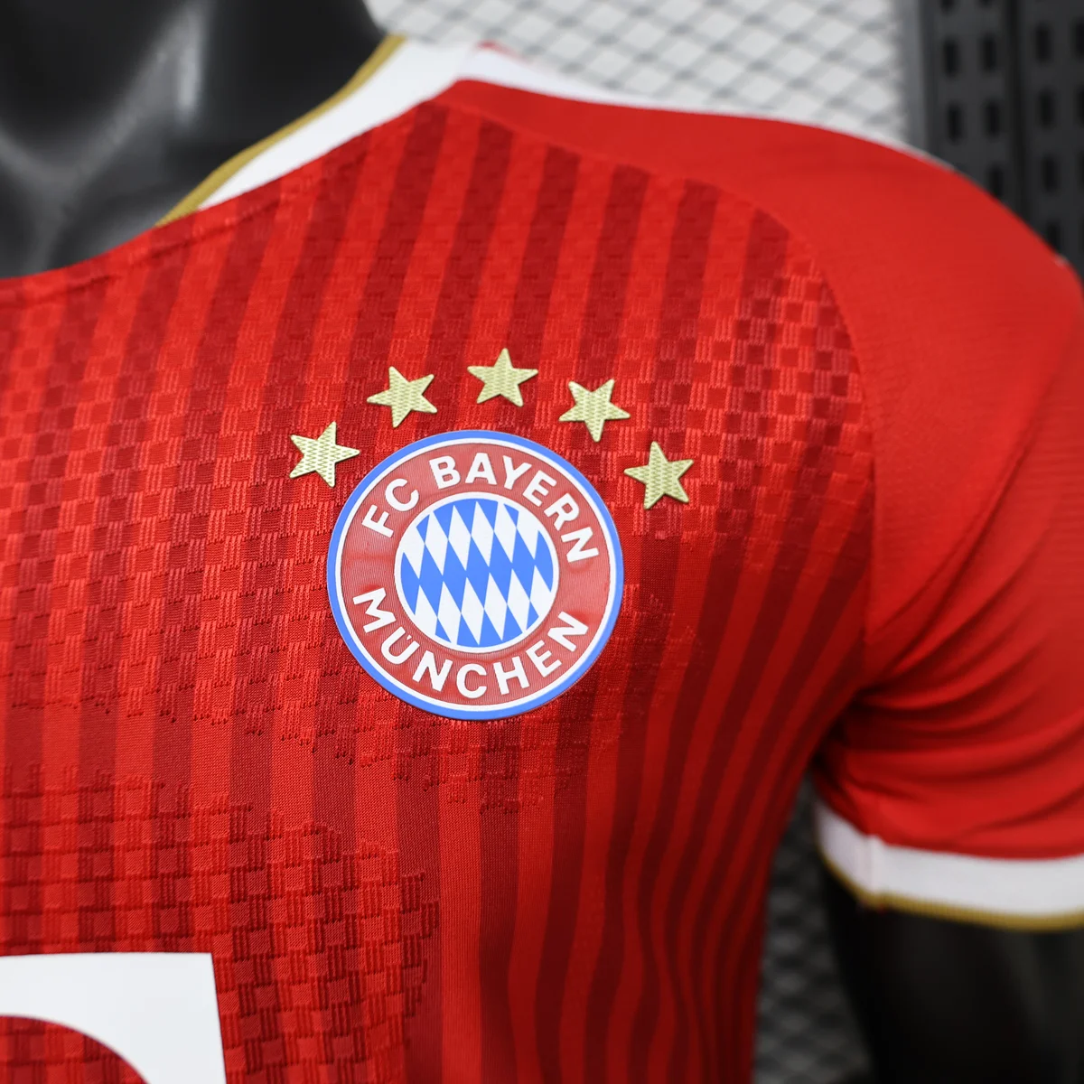 Tifoso Store Bayern 2026/27 prima maglia giocatore S-4XL