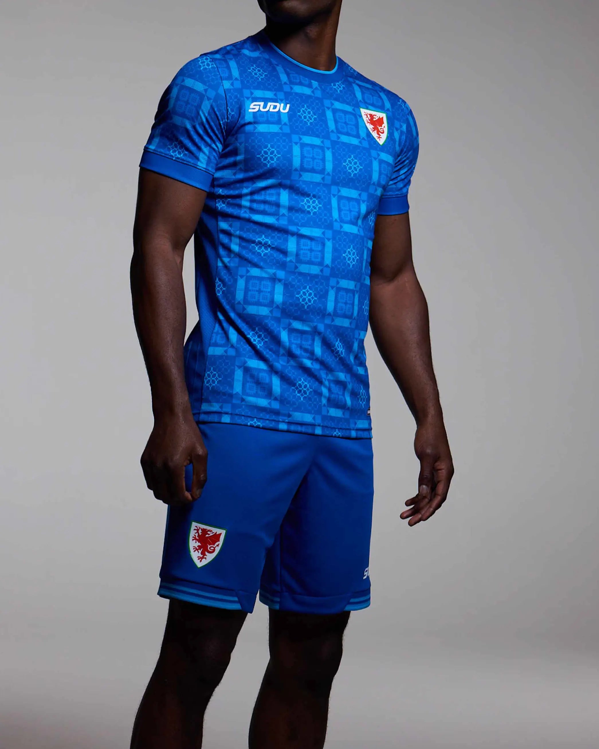 Wales Goalkeeper Kit SUDU 2026-27 Shorts Portiere Blu Adulto