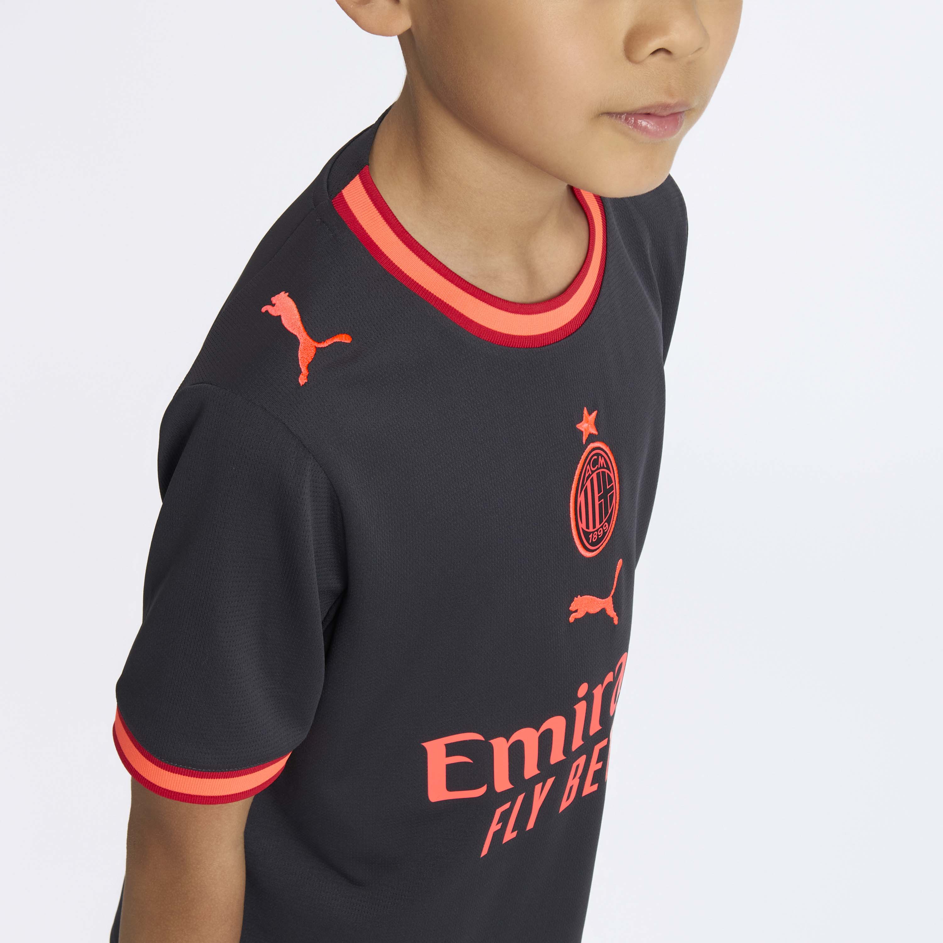 AC Milan Kit Gara Milan Third 2026/27 maglia bambino 8 anni