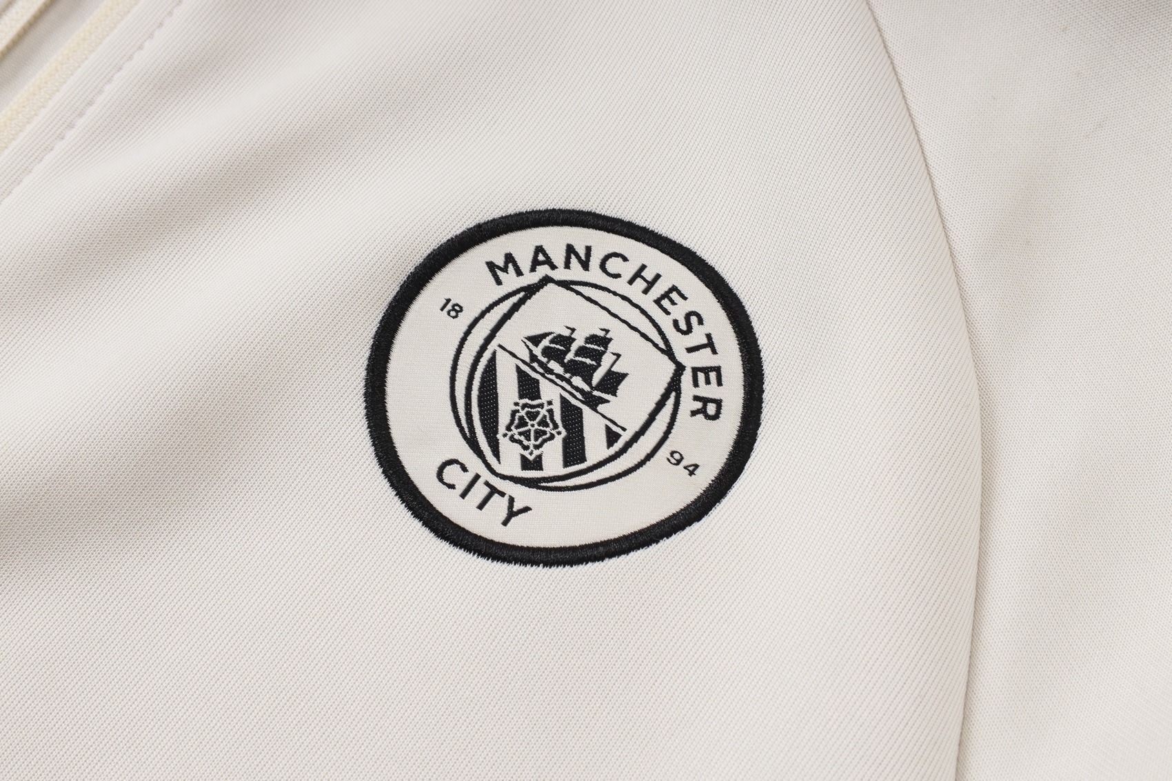 Tifoso Store Tute Sportive Tuta Manchester City 2026/27 Crema Zip