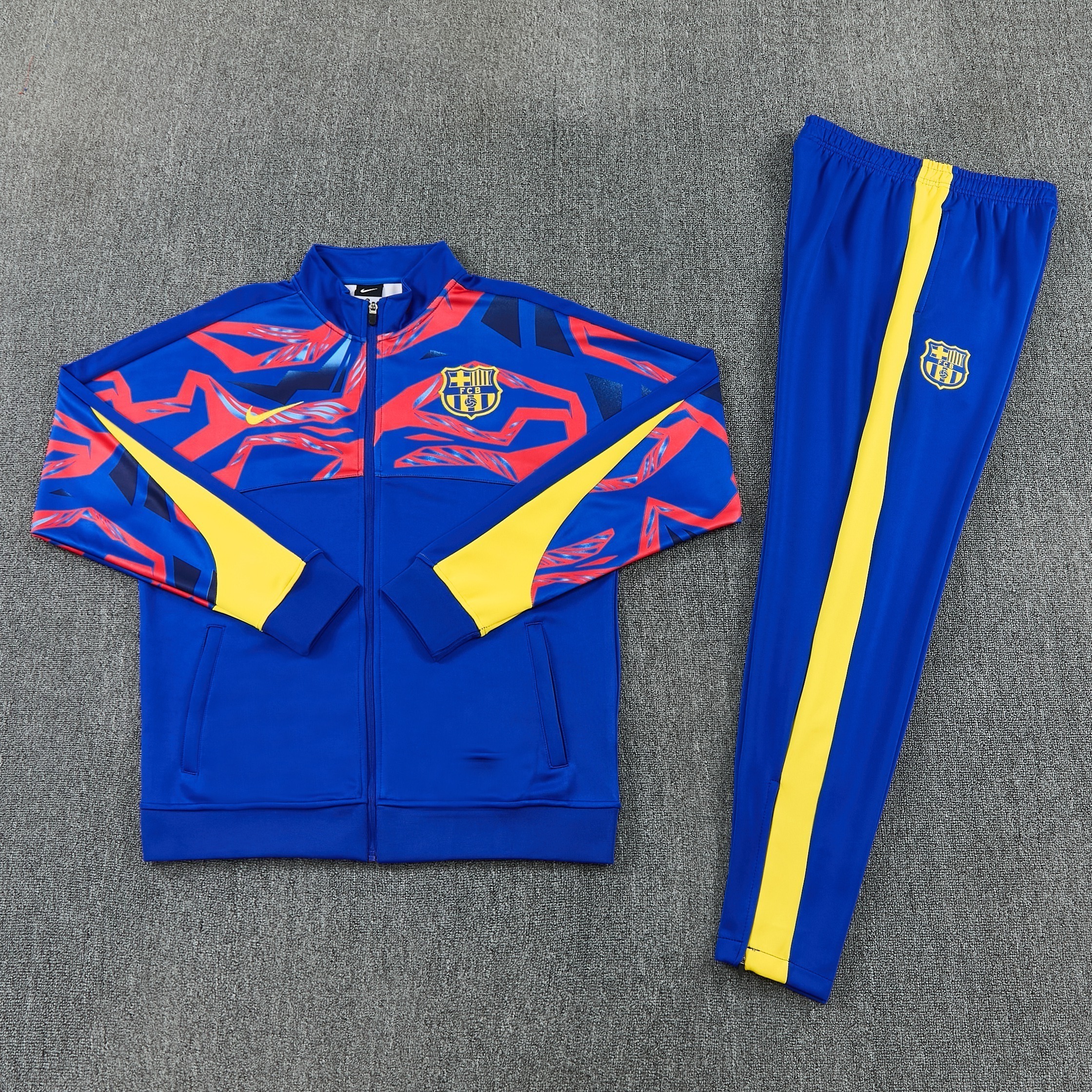 Barcellona 2026/27 tuta full zip blu royal con pantaloni