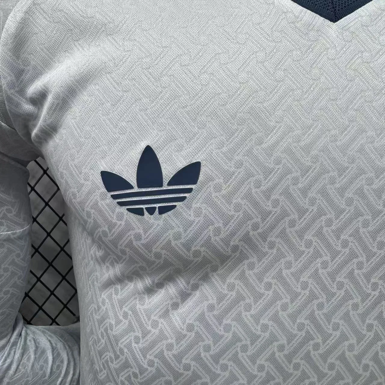 Maglia Italia Away Mondiale 2026 manica lunga giocatore