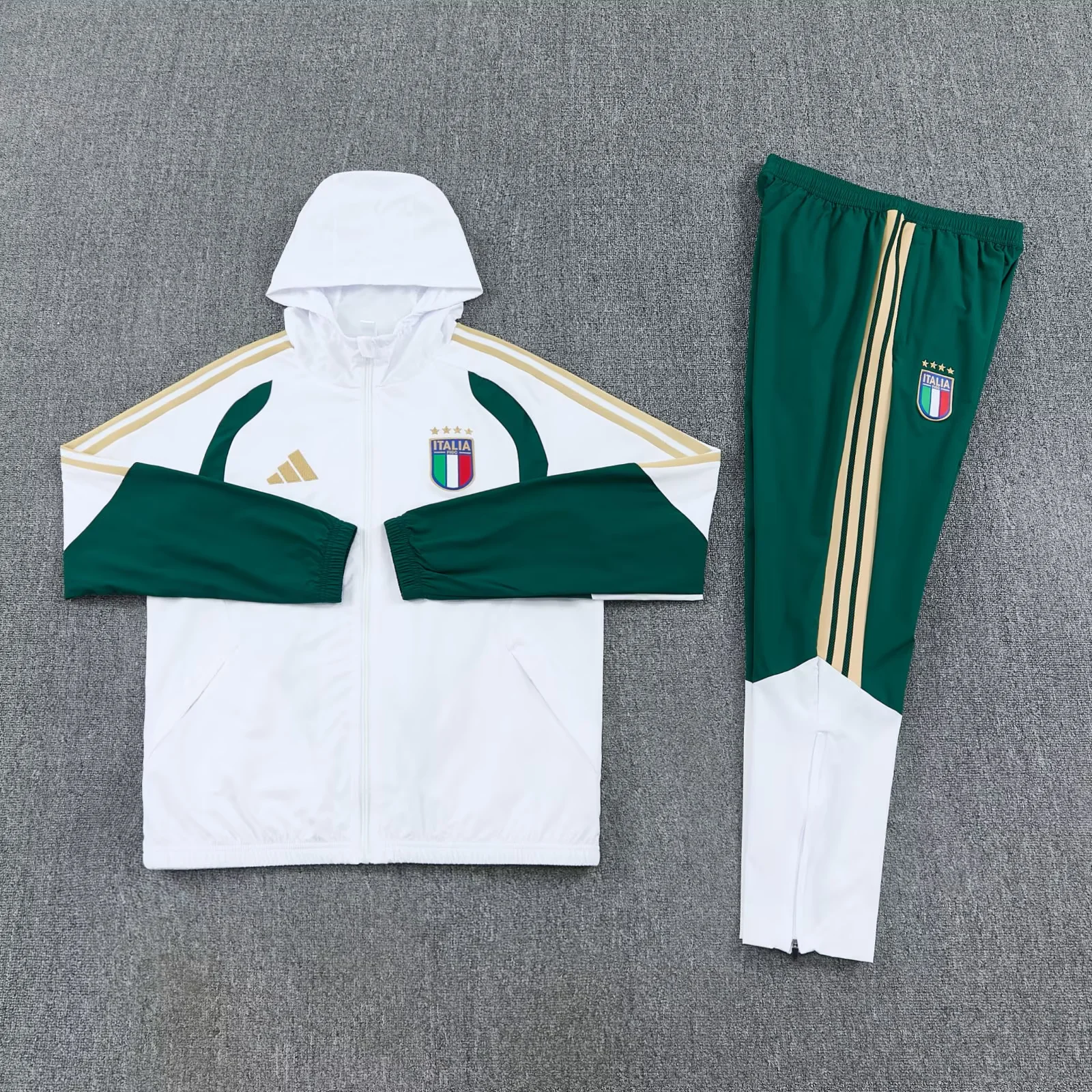 Italia Training 2026/27 tuta con cappuccio azzurra taglia L