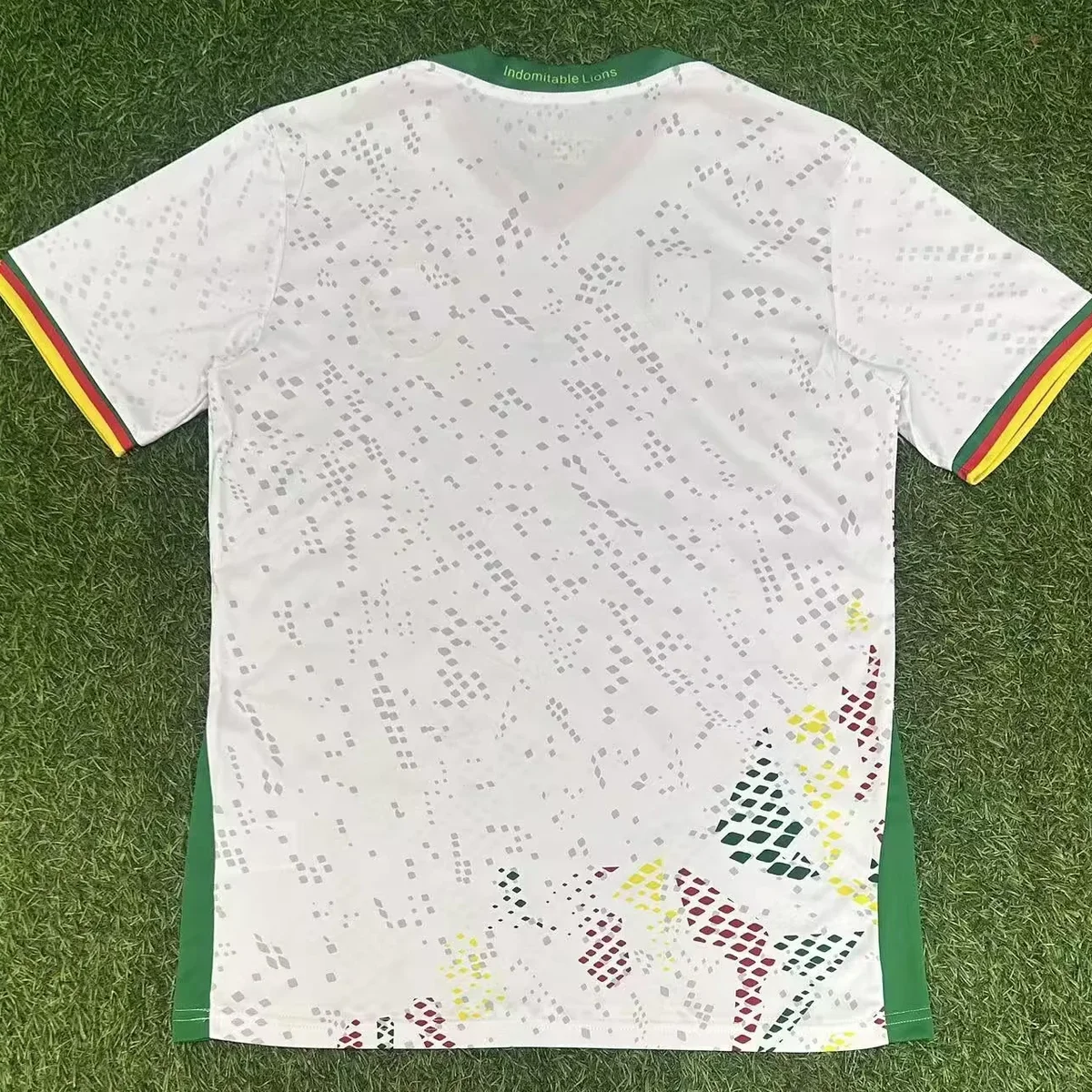 Tifoso Store Camerun 2026/27 maglia trasferta tifoso bianca