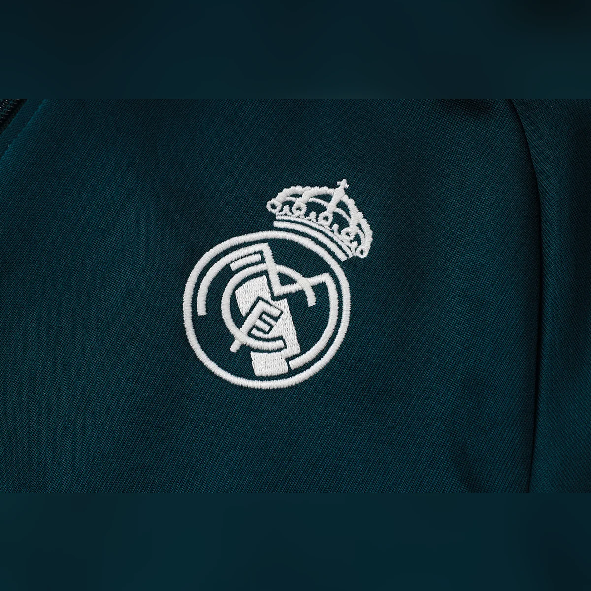 Real Madrid 2026/27 Tuta sportiva verde fascia bianca