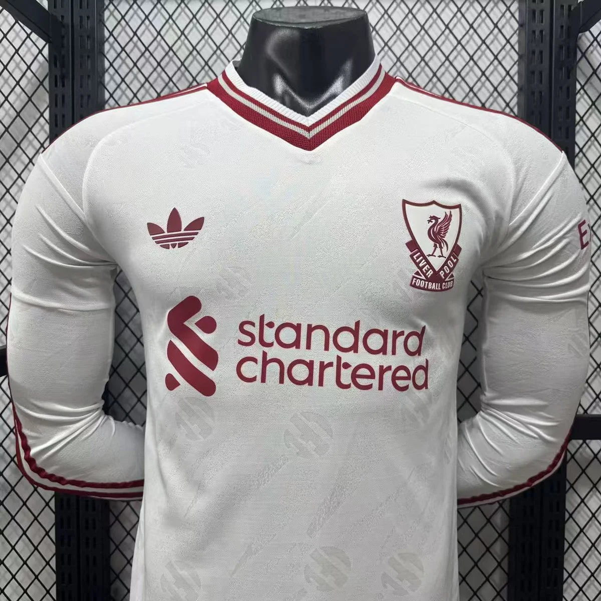 Liverpool 2026/27 seconda maglia maniche lunghe player panna bordeaux