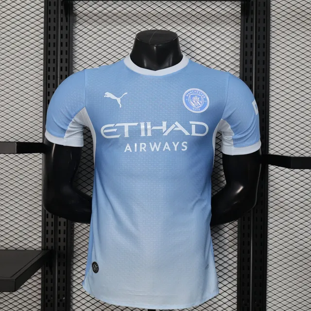 Maglia Manchester City 2026/27 versione giocatore prima maglia blu celeste