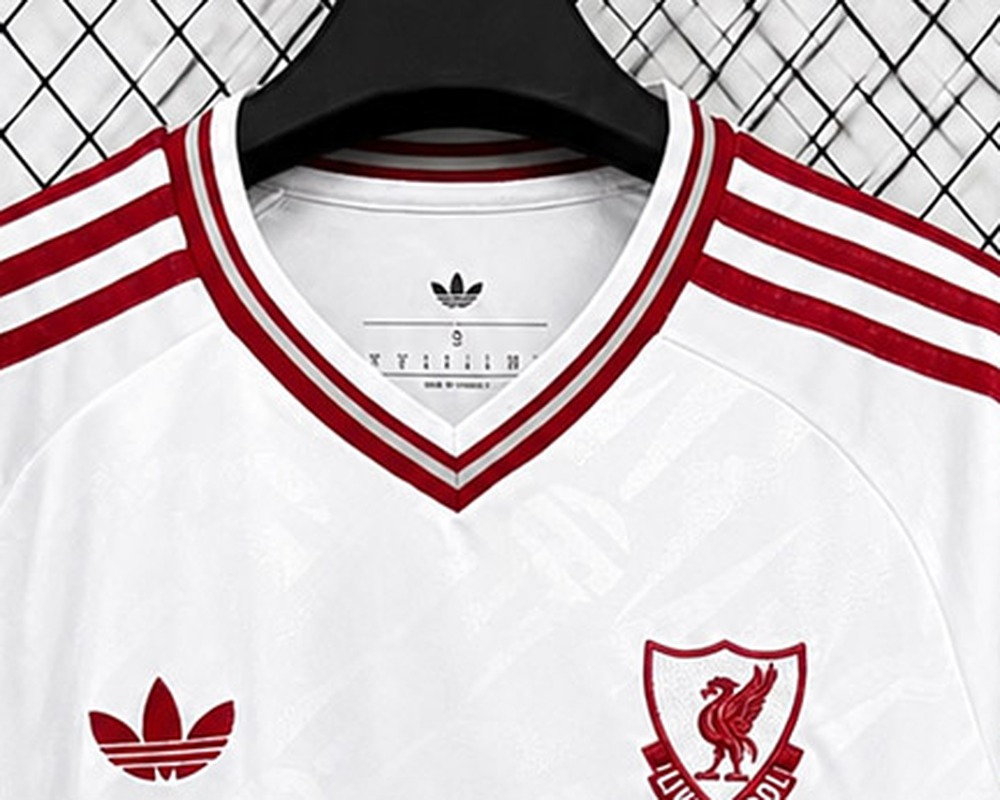 Tifoso Store Liverpool 2026/27 seconda maglia calcio bianca ML