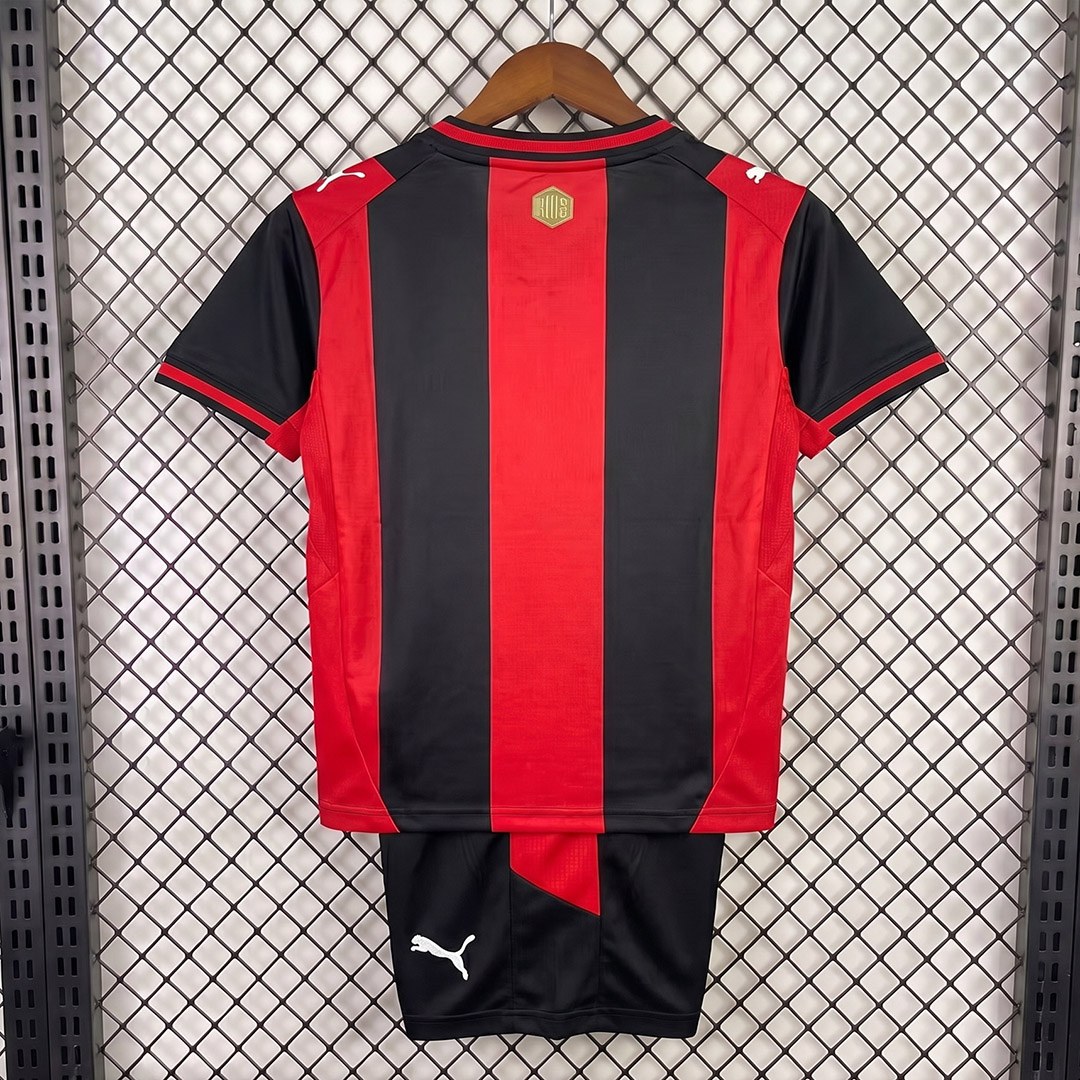 Milan 2026/27 Completo Bambino Home Rossonero