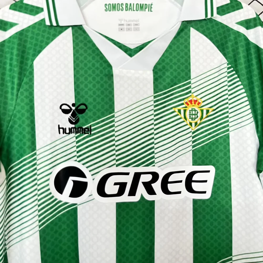 Real Betis Home 2026/27 maglia calcio a strisce bianco verdi