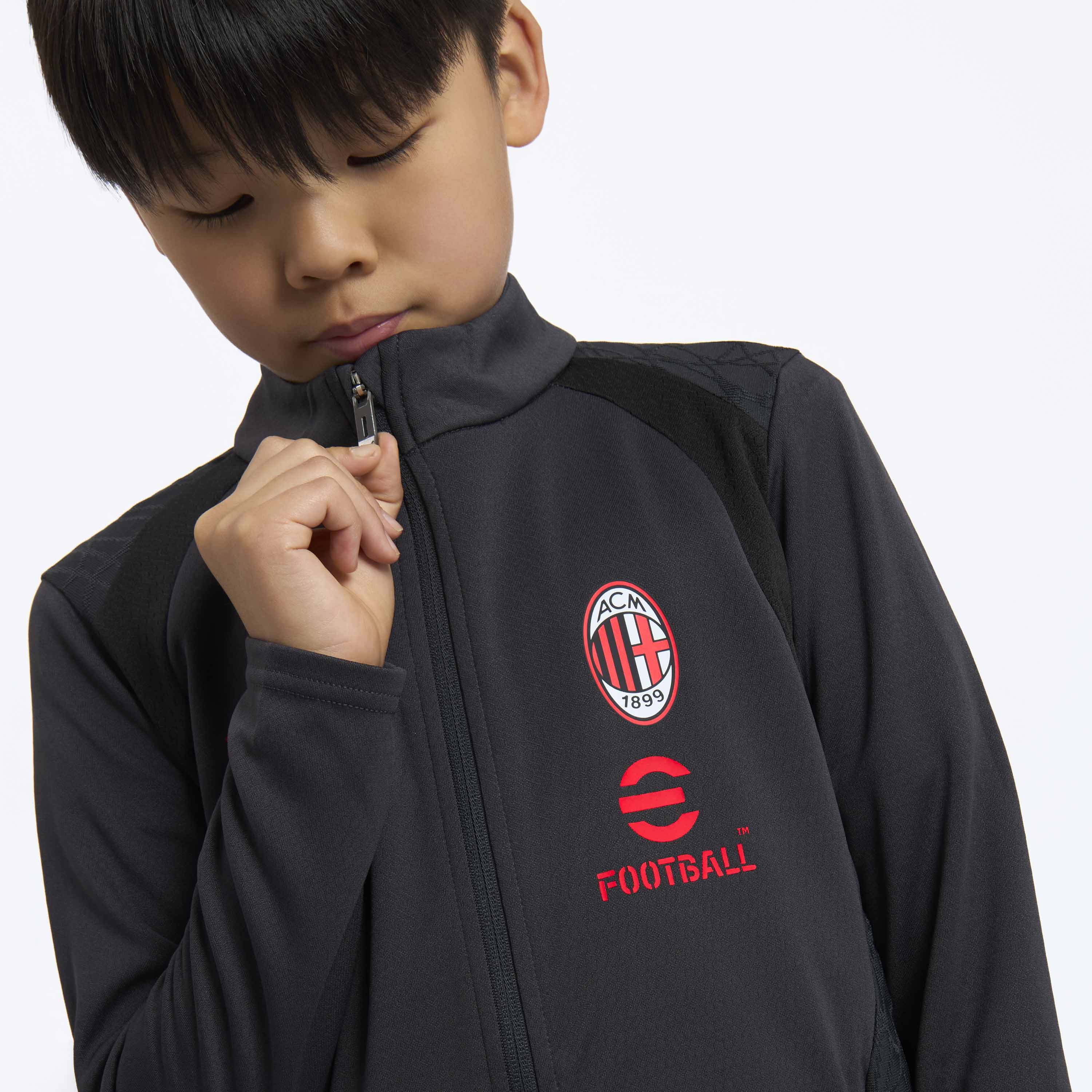 AC Milan Training 2026/27 giacca bimbo grigia con zip