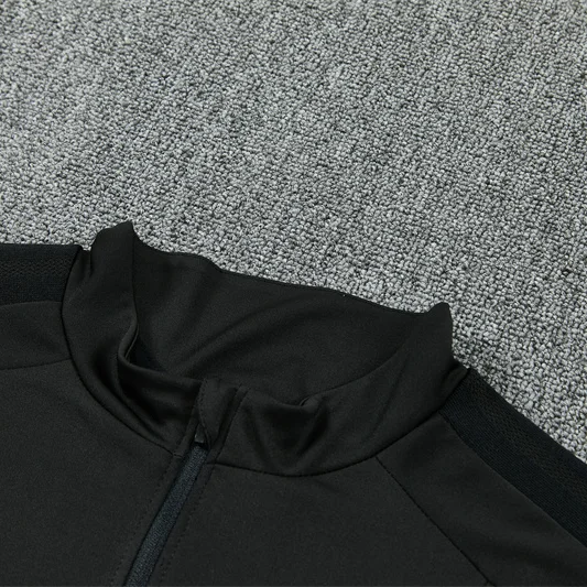 Tifoso Store Tute Sportive Liverpool 2026/27 tuta total black S-XXL