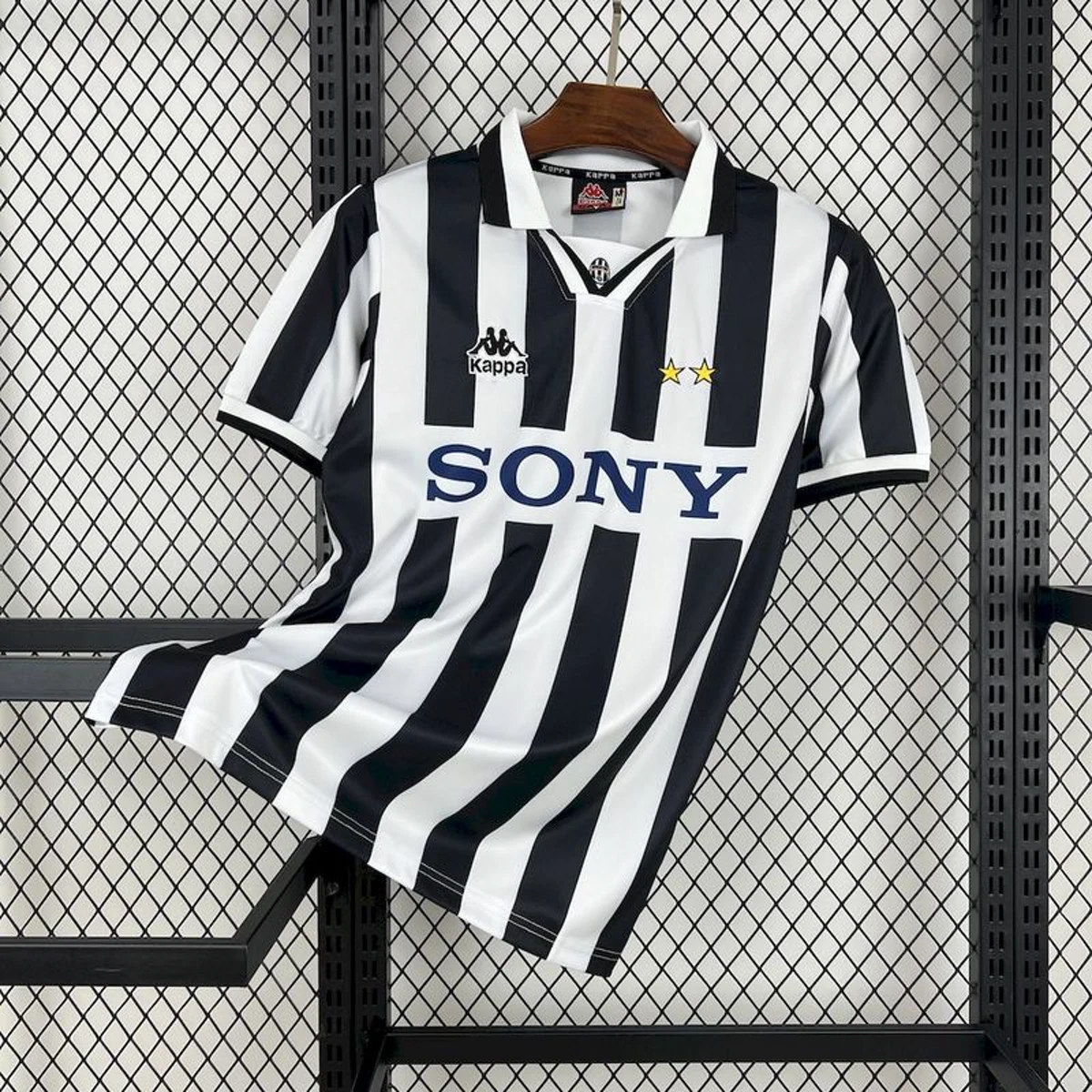 Tifoso Store Maglie da Calcio Juventus 1995/96 maglia strisce