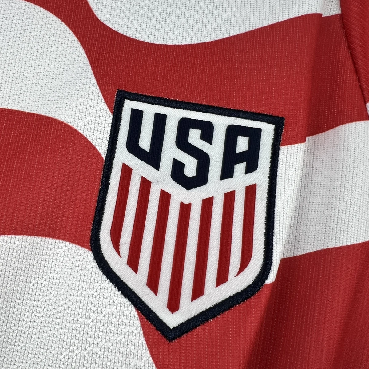 Tifoso Store USA 2026 home maglia bianca onde rosse