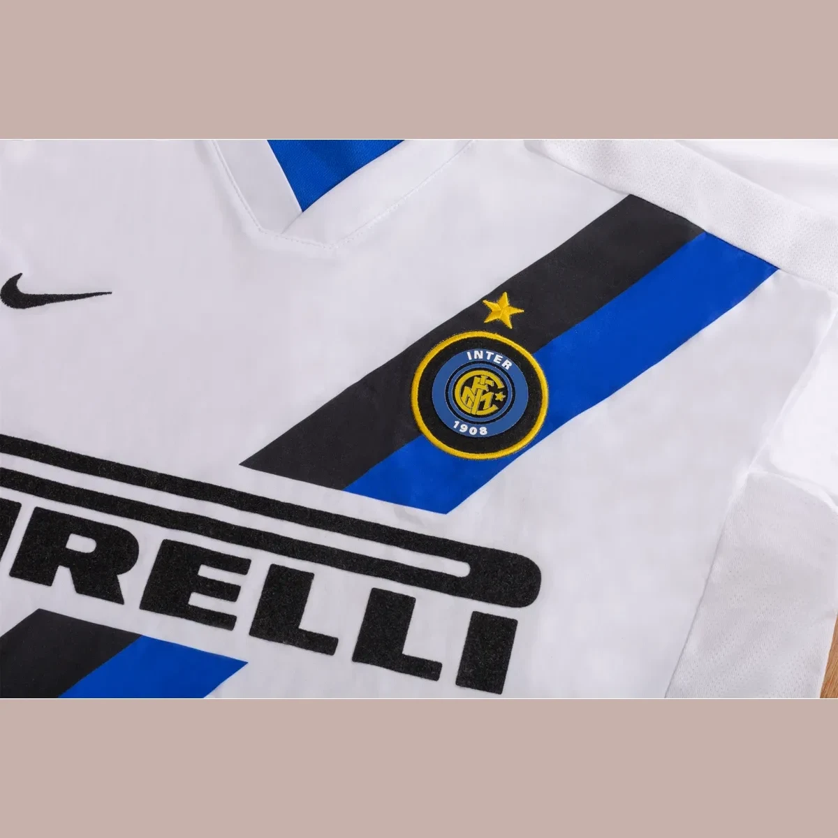 Tifoso Store Inter 2002/03 seconda maglia away bianca Pirelli