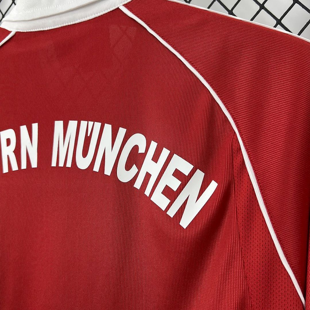 Bayern Monaco 2005/06 maglia rossa retro tifoso