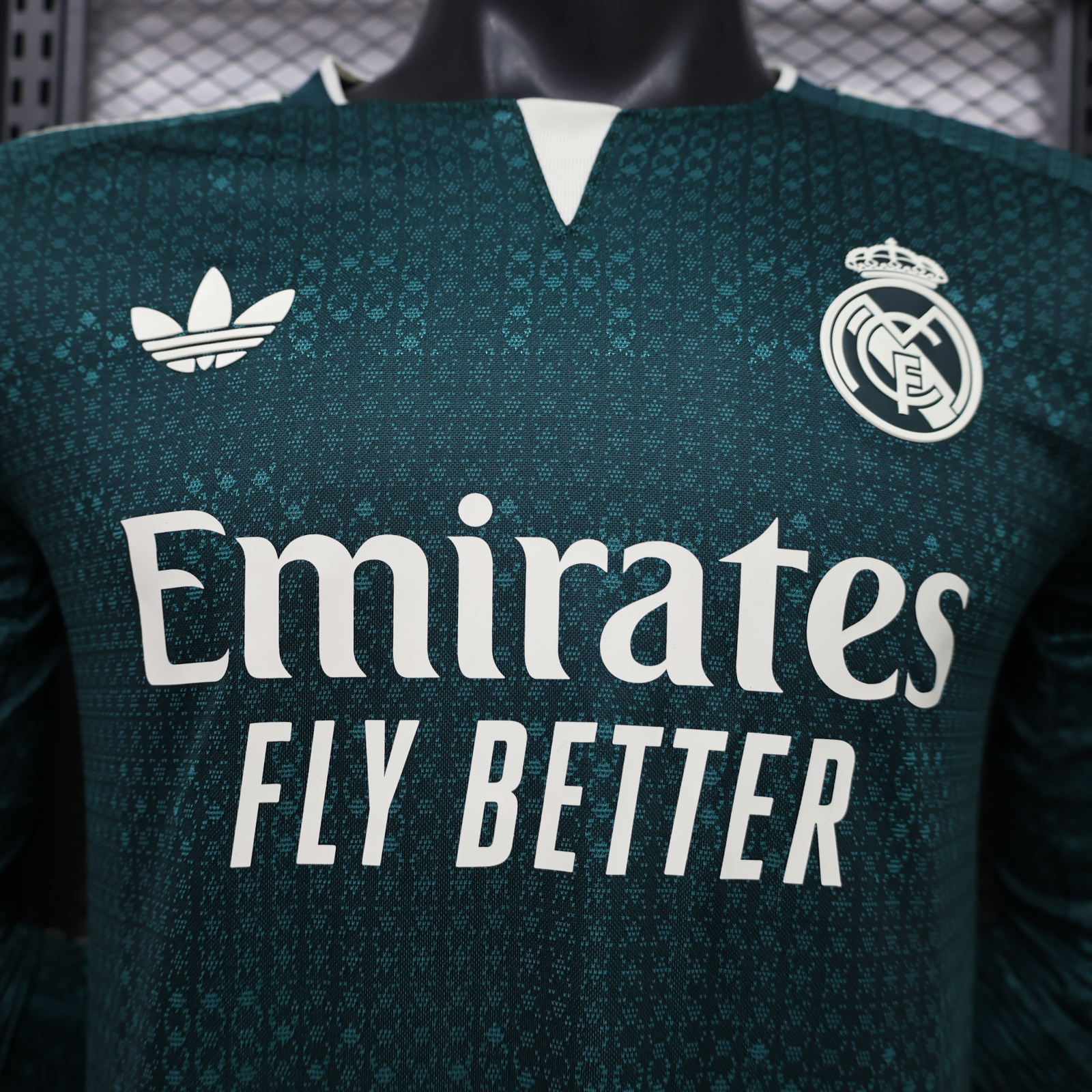Tifoso Store Player Version Real Madrid 2026/27 maglia manica lunga