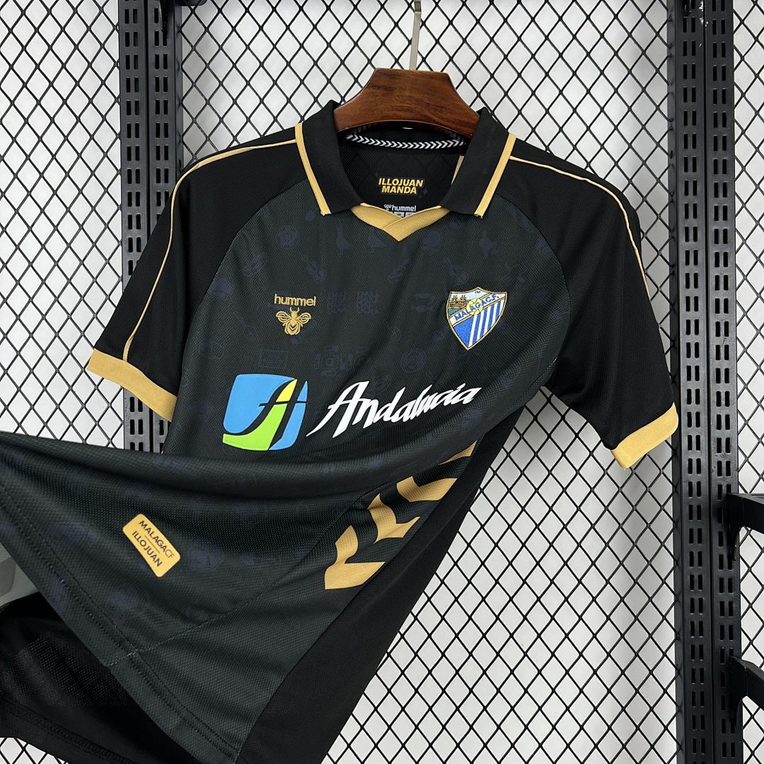 Málaga Legado 2025/26 maglia retro nera oro