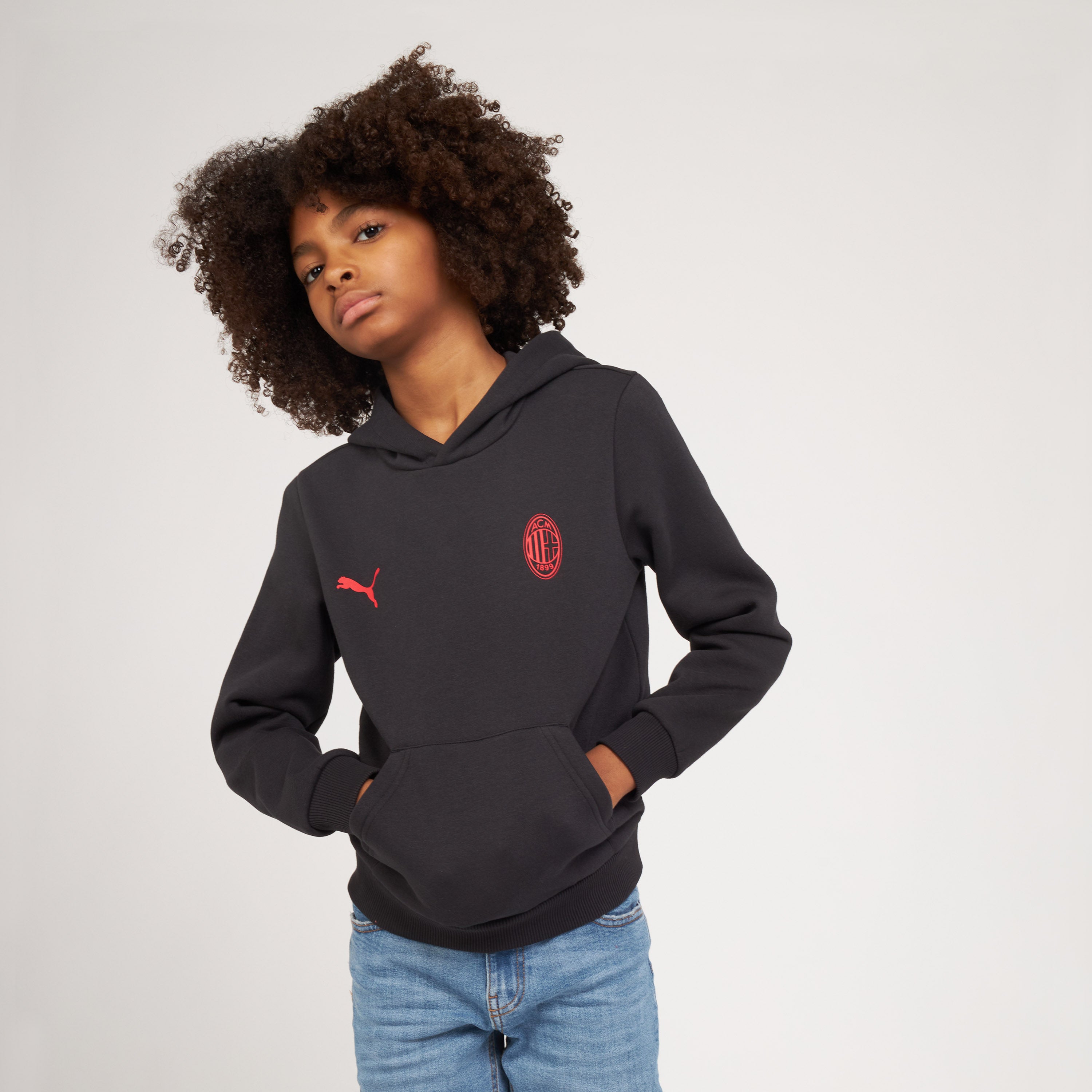 AC Milan Essential felpa cappuccio bimbo nera 10 anni