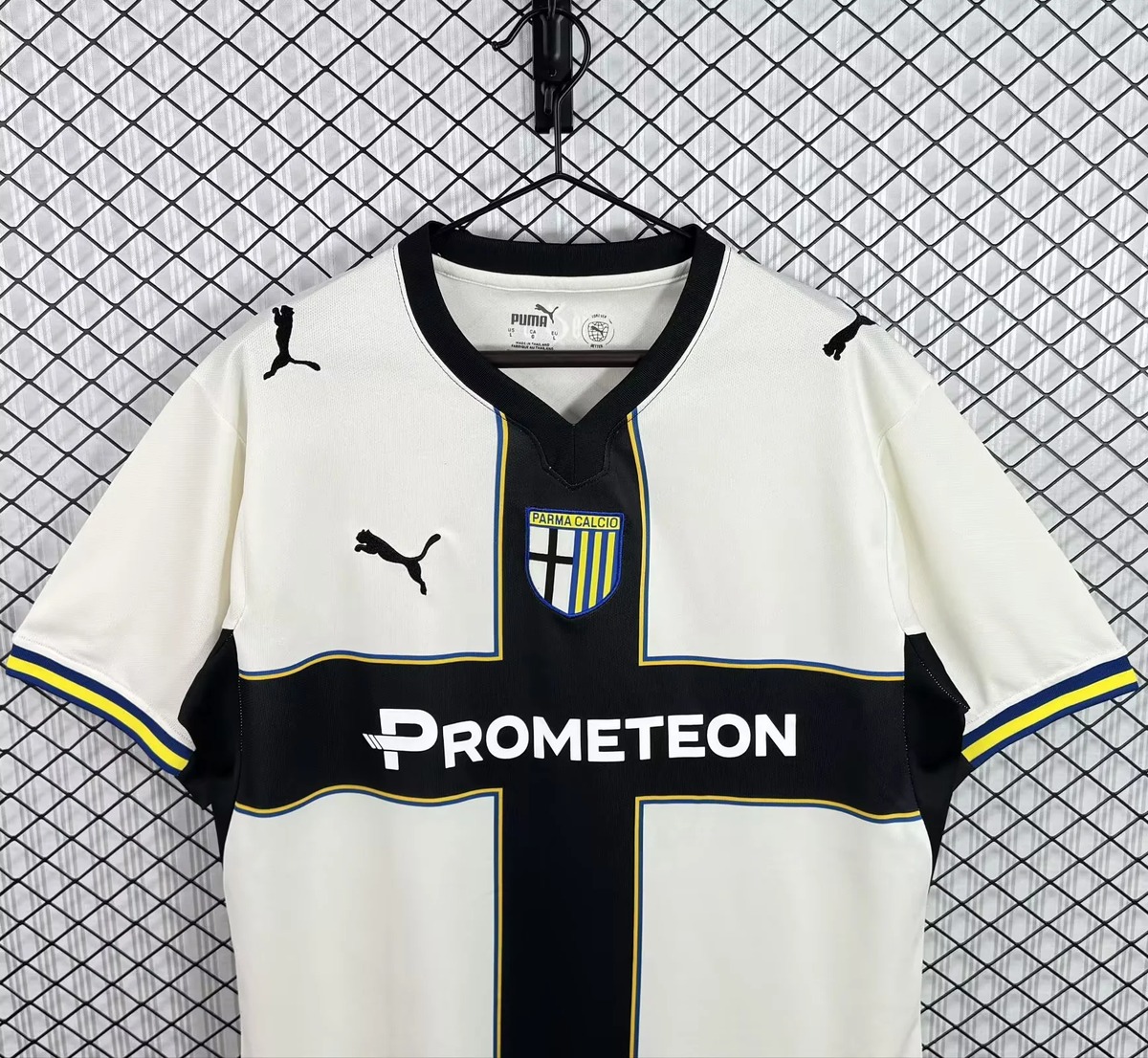 Tifoso Store Parma Home 2026/27 maglia crociata S-XXL