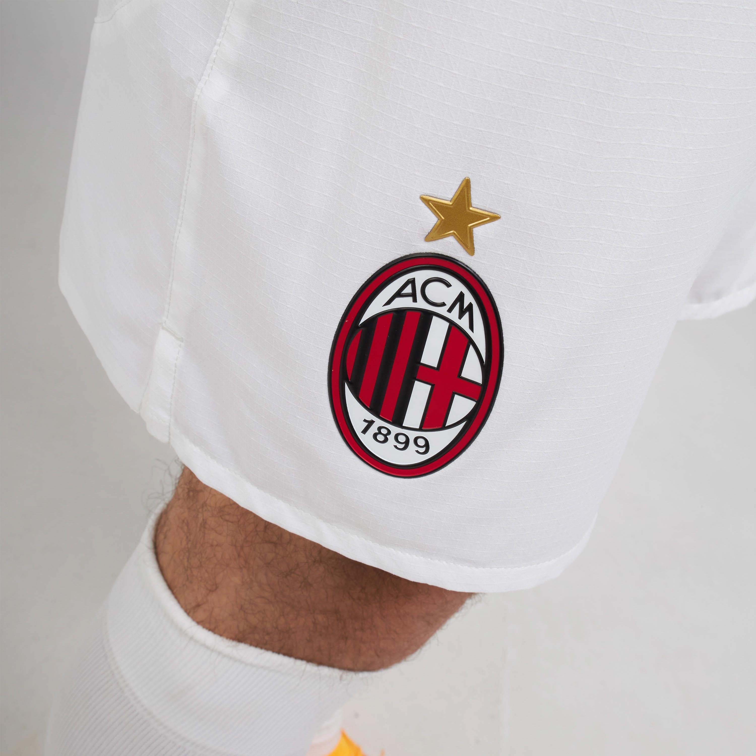 Milan Home Authentic 2024/25 Shorts Uomo M Poliestere