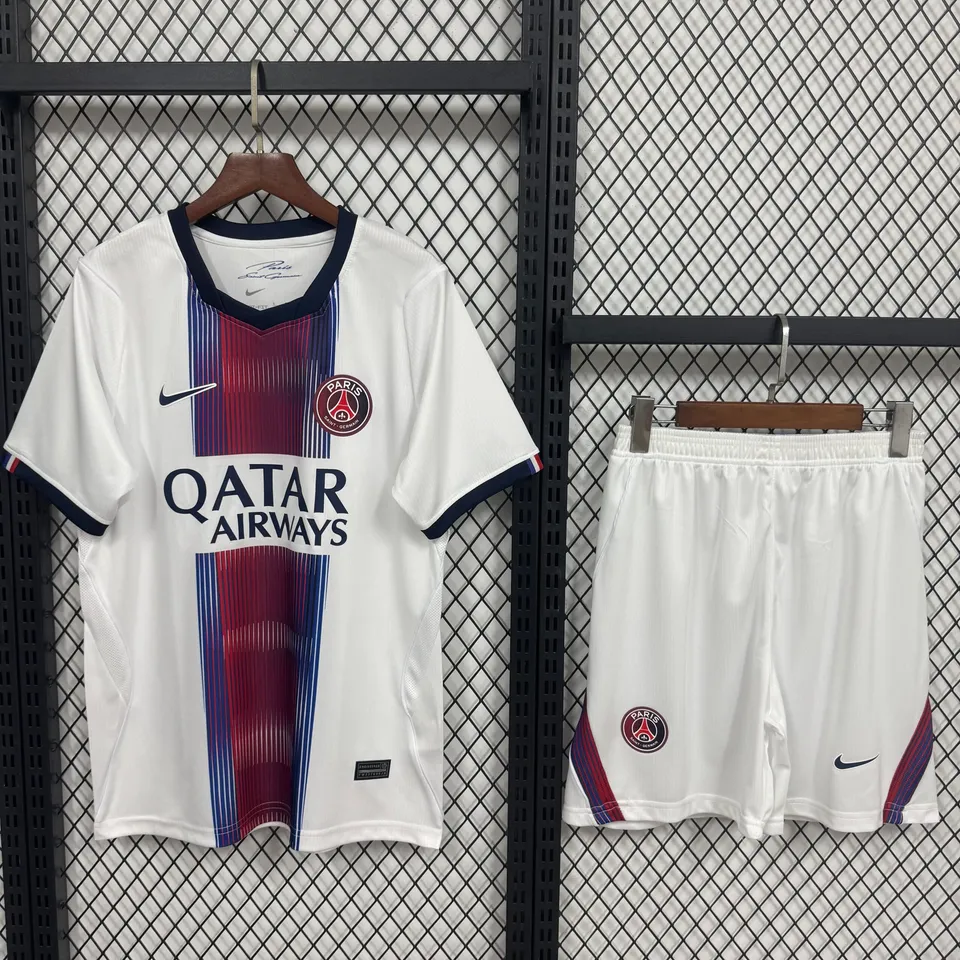 Tifoso Store Completi PSG Seconda Divisa 2026/27 completo calcio bianco blu