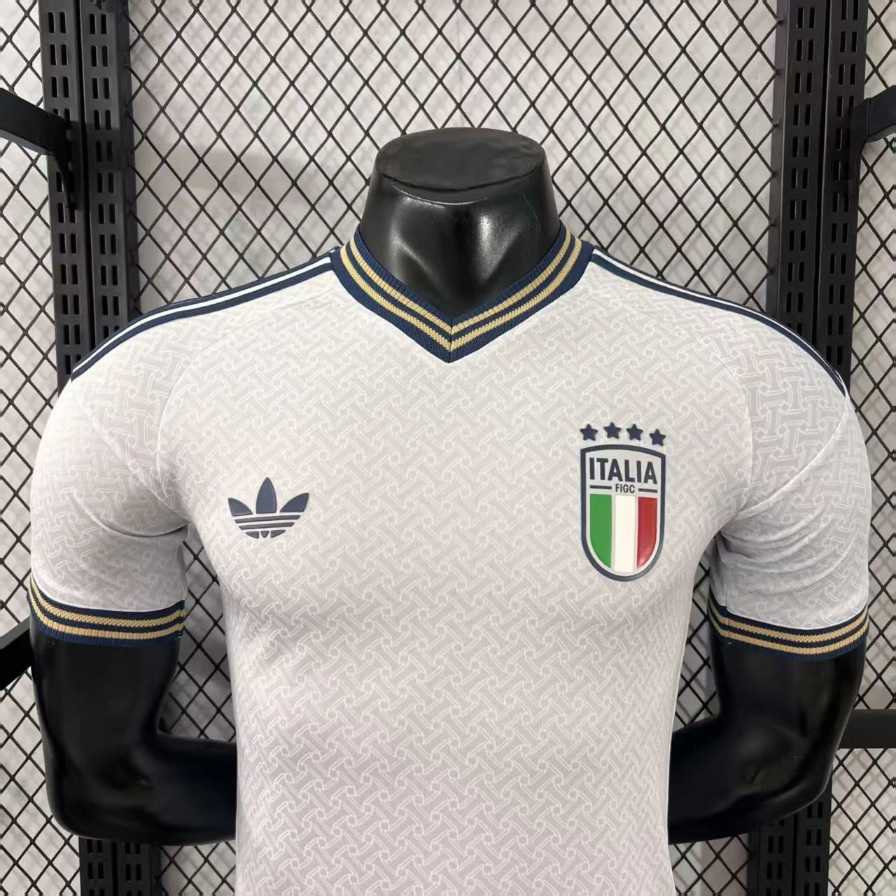 Tifoso Store Player Version Seconda Maglia Italia Mondiale 2026 maglia away giocatore