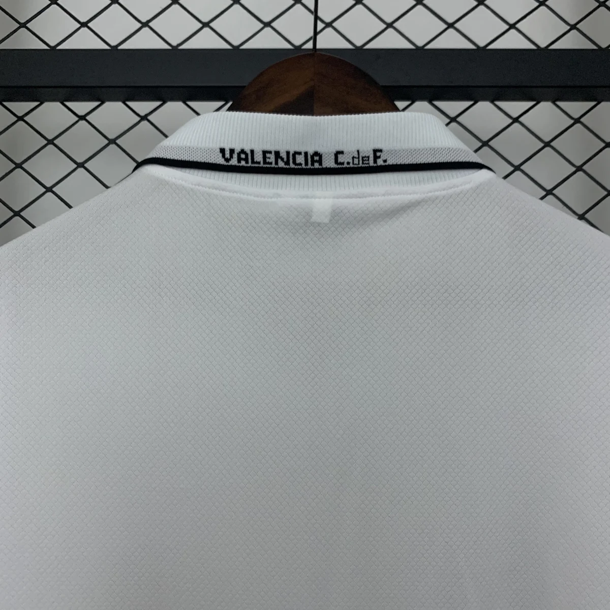 Tifoso Store Maglia Valencia 1996/97 maglia retro bianca