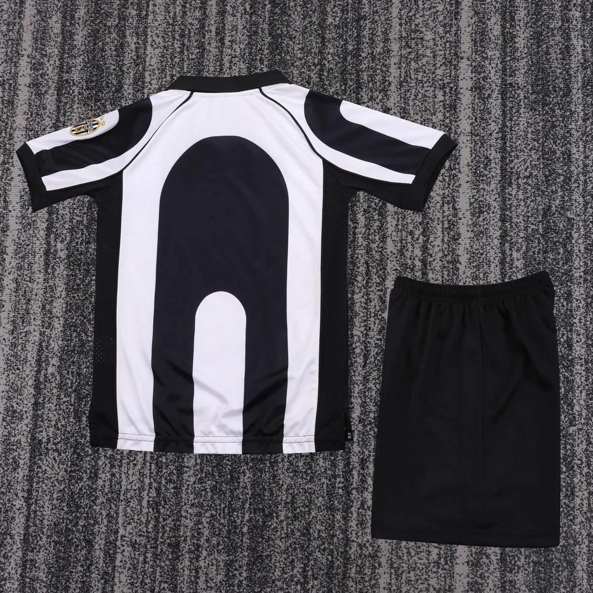 Tifoso Store Juventus 1997/98 completo bambino retro bianconero