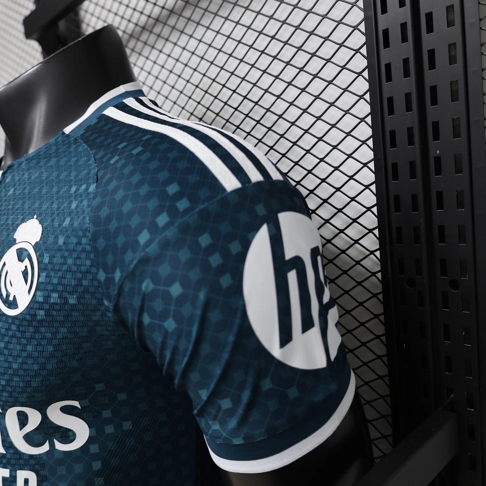 Tifoso Store Real Madrid 2026/27 Seconda Maglia Giocatore