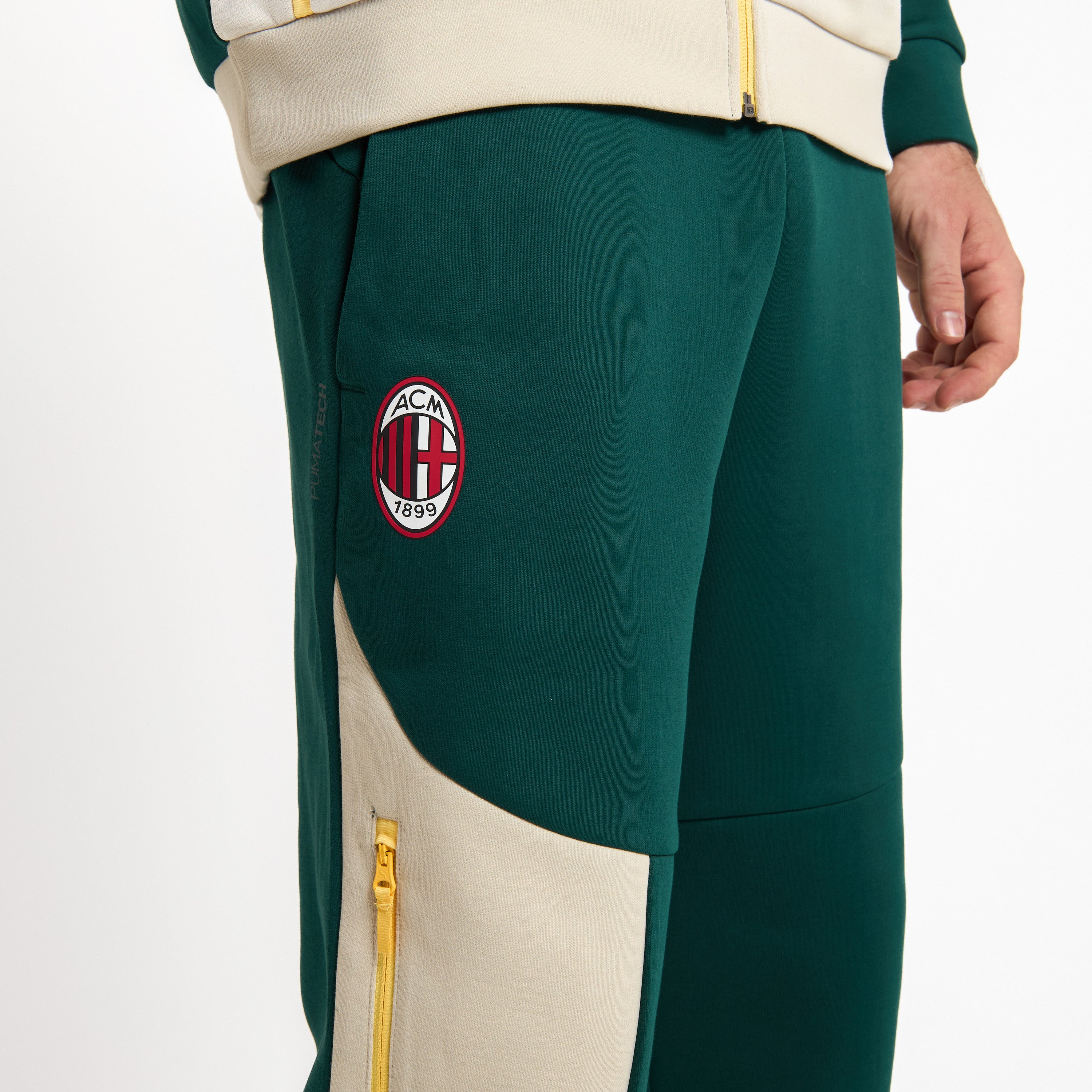 AC Milan Pumatech 2025/26 pantaloni uomo verdi tasche zip