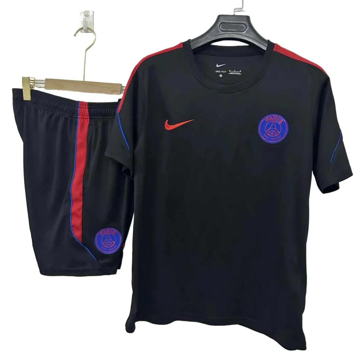 Tifoso Store PSG 2026/27 Kit Allenamento Nero Maglia+Shorts