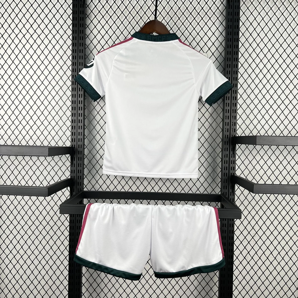 Tifoso Store Real Madrid 2026/27 completo bambino home bianco