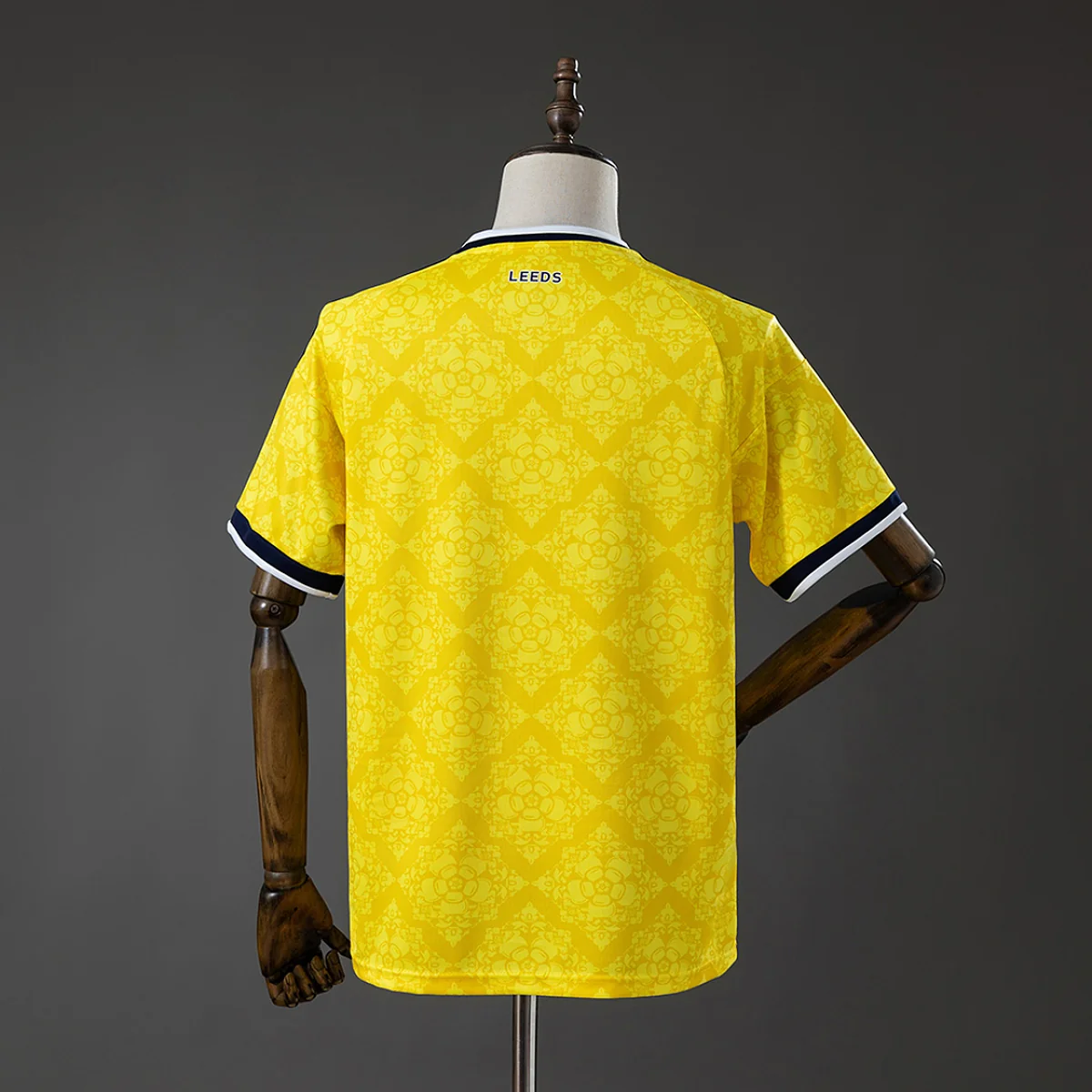 Tifoso Store Maglie da Calcio Leeds United Away 2026/27 maglia gialla