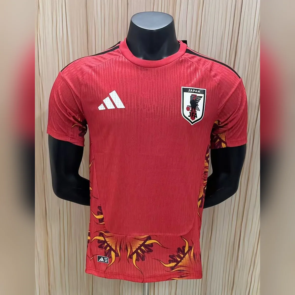 Tifoso Store Giappone 2026/27 Portiere maglia giocatore rossa fiamme