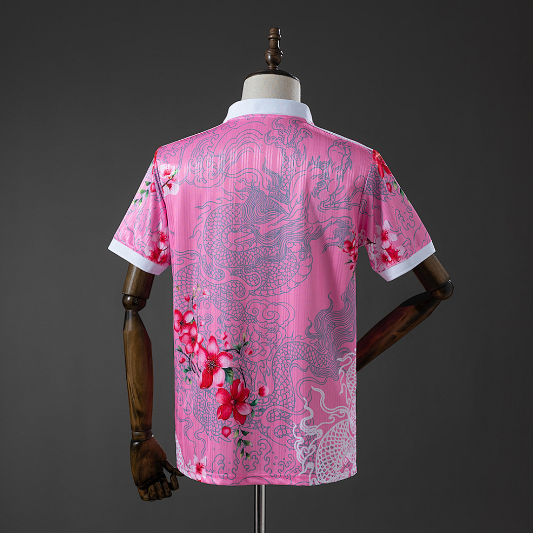 Real Madrid Special 2025/26 maglia calcio rosa edizione speciale
